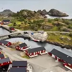 Ytterviks Rorbu Lofoten With Private Sauna