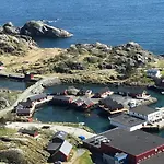 Ytterviks Rorbu Lofoten With Private Sauna 펜션 *
