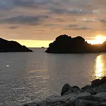 Ytterviks Rorbu Lofoten With Private Sauna Semesterbostad *