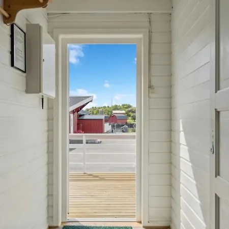 Ytterviks Rorbu Lofoten With Private Sauna 펜션