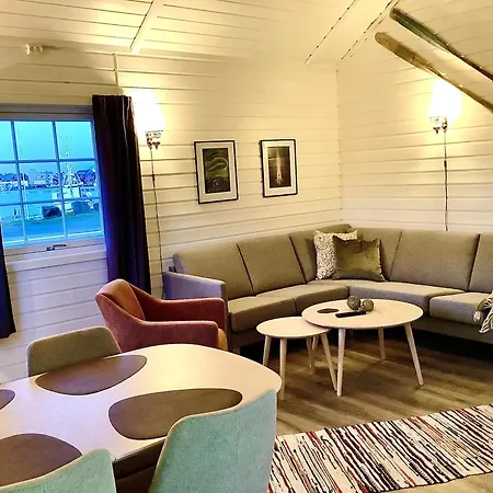 Ytterviks Rorbu Lofoten With Private Sauna بيت للعطل