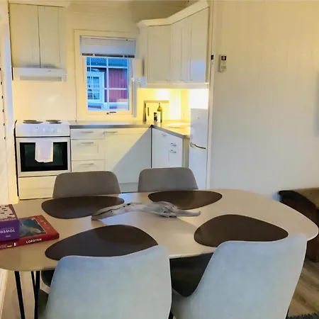 Ytterviks Rorbu Lofoten Private Sauna & Free Elektric Carcharging 斯塔姆松