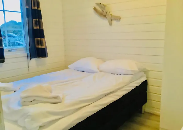 Ytterviks Rorbu Lofoten With Private Sauna *