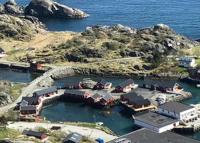 Ytterviks Rorbu Lofoten With Private Sauna בית נופש *