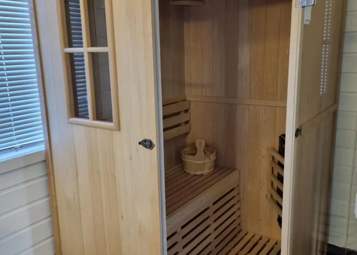 Ytterviks Rorbu Lofoten With Private Sauna 度假居